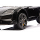 Vozidlo Porsche Taycan Turbo S Černé